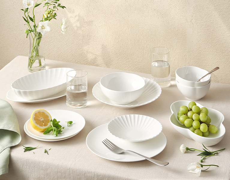 ȭƮ (White)